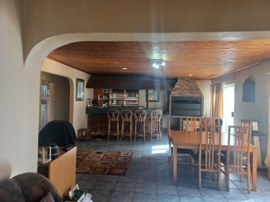 3 Bedroom Property for Sale in Gansbaai Central Western Cape